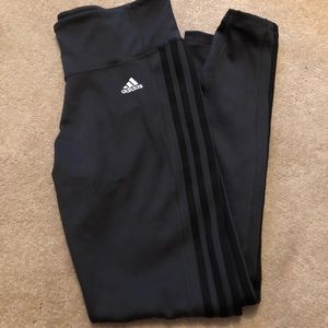 Adidas ankle leggings